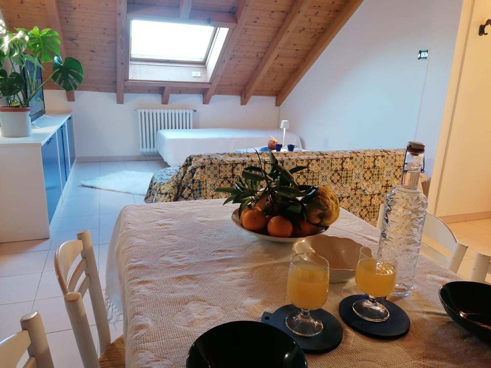 Hotel La Rondinella Cannero Riviera Pokoj fotografie